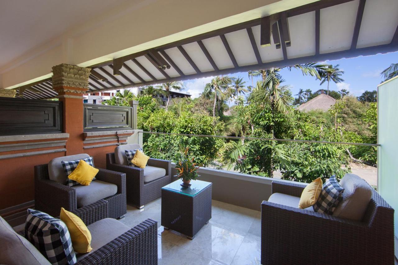 Legian Beach Hotel מראה חיצוני תמונה