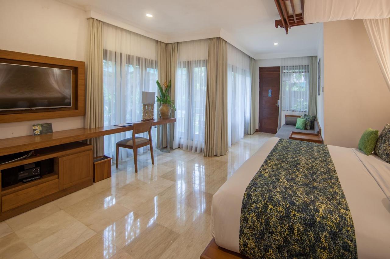 Legian Beach Hotel מראה חיצוני תמונה