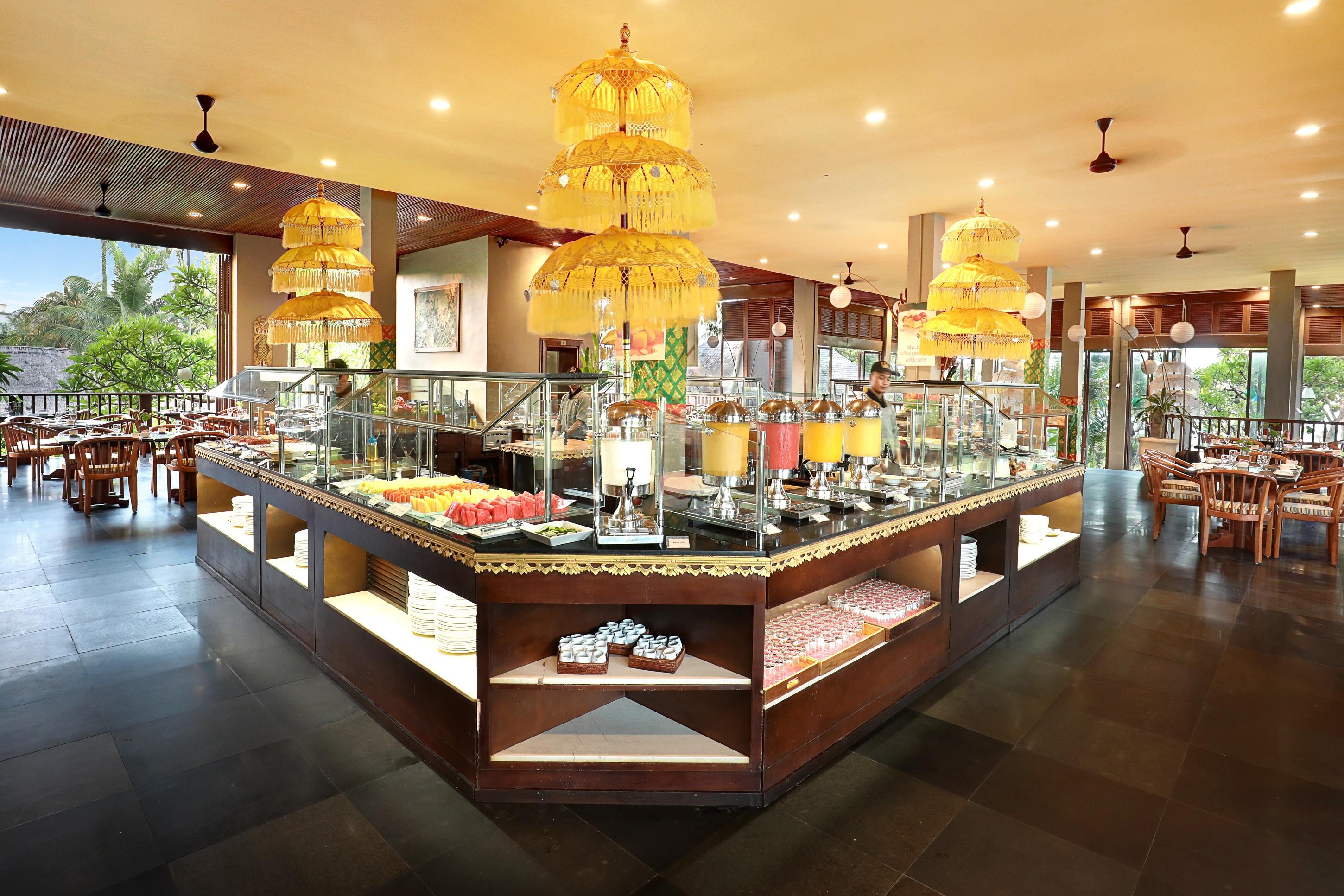 Legian Beach Hotel מראה חיצוני תמונה