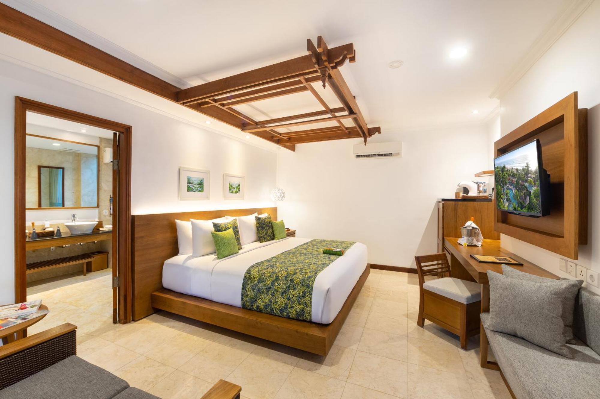 Legian Beach Hotel מראה חיצוני תמונה
