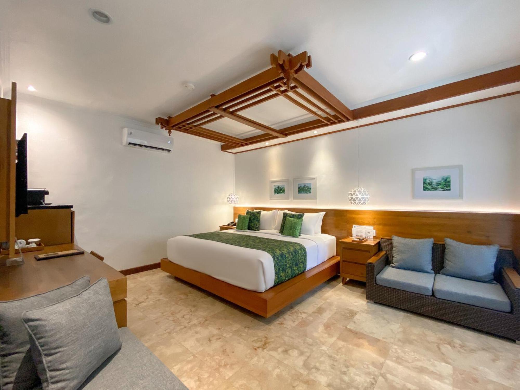 Legian Beach Hotel מראה חיצוני תמונה