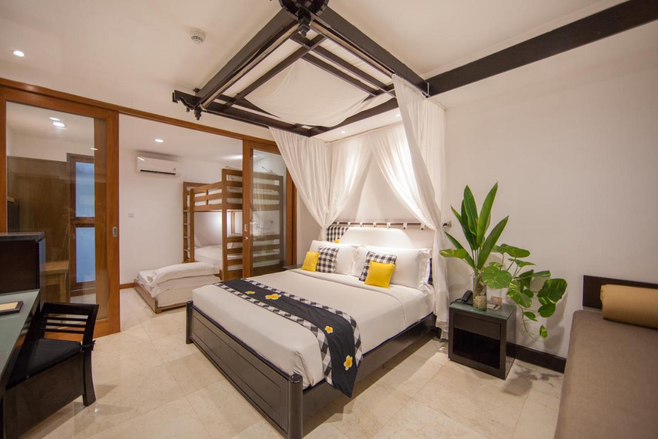 Legian Beach Hotel מראה חיצוני תמונה