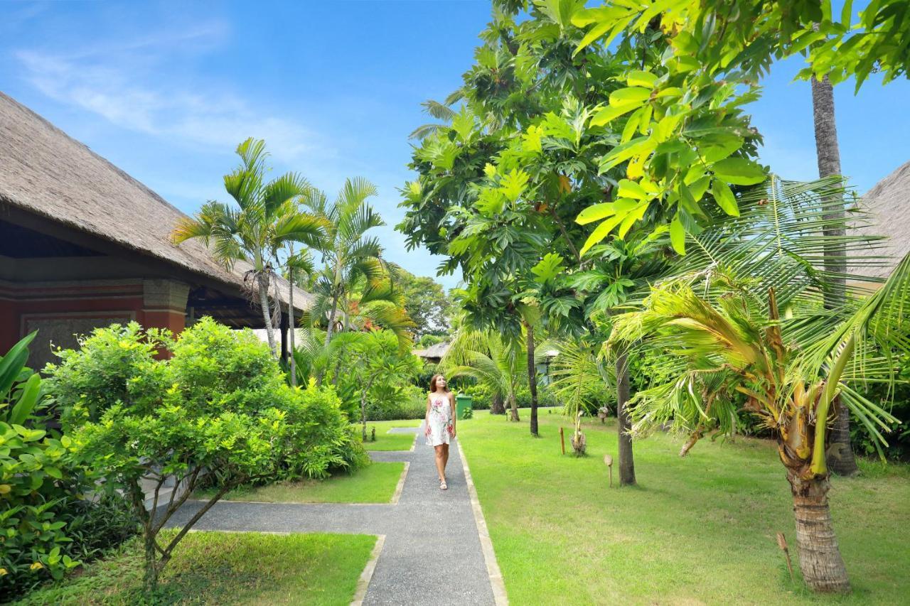 Legian Beach Hotel מראה חיצוני תמונה